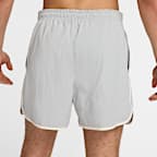 Shorts de entrenamiento Dri-FIT de 13 cm sin forro para hombre Nike Gym Heritage