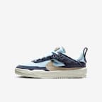 Thunder Blue/Blue Tint/Sail/Khaki