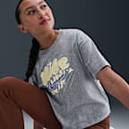 Nike Sportswear Older Kids' (Girls') T-Shirt