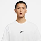 Nike Sportswear Premium Essentials 男款 T 恤