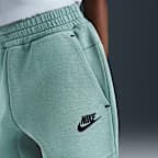 Nike Sportswear Little Kids' Tech Fleece 2-Piece Full-Zip Set