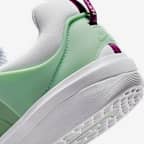 Nike SB Nyjah 3 Skate Shoes