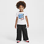 Conjunto de pants y playera infantil Nike Dri-FIT "Step Up Your Game" - Negro