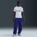 Chelsea F.C. Academy Pro Men's Nike Dri-FIT Football Pre-Match Top