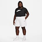 Nike Sportswear Essentials Women's Logo T-Shirt (Plus size)