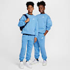 Nike Sportswear Club Fleece Older Kids' Oversized Sweatshirt