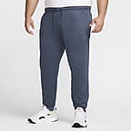 Joggers de alto rendimiento Dri-FIT con protección UV para hombre Nike Primary Fleece