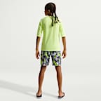 Shorts de playa o alberca con forro de ropa interior de 18 cm para niño talla grande Nike Swim Breaker