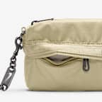 Nike Sportswear Futura Luxe Women's Cross-Body Bag (1L)