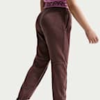 Joggers Dri-FIT para niña talla grande Nike Pro Fleece