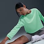 Nike One 女款 Dri-FIT 中層上衣