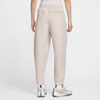 กางเกงบาสเก็ตบอลขายาวทรงหลวม Dri-FIT Sabrina