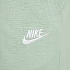 Nike Sportswear Club Older Kids' 15cm (approx.) Knit Shorts