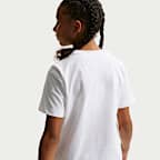 Nike Sportswear Older Kids' T-Shirt