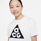 Nike ACG Older Kids' T-Shirt