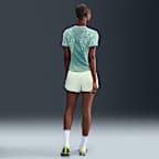 Haut de running à manches courtes Dri-FIT Nike Swift pour femme