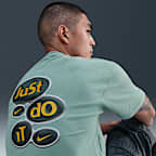 เสื้อยืดผู้ชาย Max90 Nike Sportswear