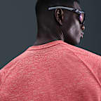 Playera de manga corta Dri-FIT UV para hombre Nike Swim Hydroguard Essential