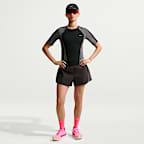 Playera de correr de manga corta Dri-FIT para mujer Nike Swift