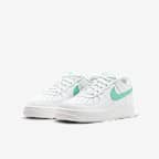 Nike Air Force 1 Older Kids' Shoes