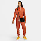 กระเป๋าพาดลำตัวผู้หญิง Nike Sportswear Futura 365 (2 ล.)