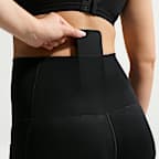 Nike (M) One Dri-FIT Bike Shorts (ca. 20 cm) mit hohem Bund und Taschen für Damen (Schwangere und Mütter)