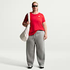 Playera para mujer (talla grande) Nike Sportswear Club Essentials