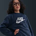 Nike Sportswear Club Fleece-Sweatshirt mit Rundhalsausschnitt für ältere Kinder