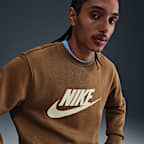 Sudadera de cuello redondo de tejido Fleece con gráfico para hombre Nike Sportswear Club