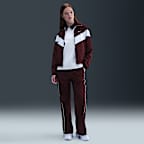 Burgundy Crush/Sail/Sail