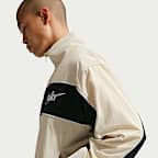 Chamarra ligera de cierre completo para hombre Nike Sportswear Club