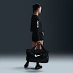 เสื้อยืดเอวลอยแขนยาว Dri-FIT ผู้หญิง Nike Pro