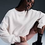 Nike Sportswear Phoenix Fleece Women's Over-Oversized Crew-Neck Sweatshirt