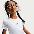 Nike Sportswear Older Kids' (Girls') Slim Cropped Ribbed T-Shirt
