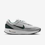 Nike College Air Max Verse (Michigan State) Men's Shoes