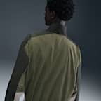 Vävd träningsjacka Nike Club i oversize-modell för män