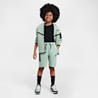Nike Tech Fleece Genç Çocuk (Erkek) Şortu