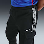 Nike Sportswear Club Fleece Older Kids' Cargo Trousers