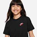 Nike Sportswear Older Kids' T-Shirt