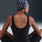 Traje de baño con piernas y cuello alto para mujer Nike Swim HydraStrong Essential