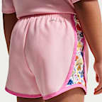 Conjunto de 2 piezas Tempo Dri-FIT para niños talla pequeña Nike Spring Into Floral