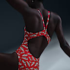 Traje de baño de una sola pieza de espalda deportiva para mujer Nike Swim HydraStrong