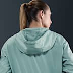 Nike Sportswear Classic Wovens Women's Loose UV Hooded Jacket