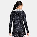 Nike Swoosh Women's Hooded Printed Running Jacket