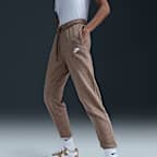 Joggers de tiro medio para mujer Nike Sportswear Club Fleece