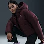 Chamarra con gorro Therma-FIT holgada para mujer Nike Sportswear Classic Puffer