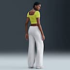 Nike Sportswear Phoenix Cozy Bouclé Women's Short-Sleeve Cropped Knit Top