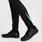Pants de fútbol Dri-FIT para hombre Nike Strike