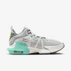 LeBron Witness 7 EP Basketball Shoes