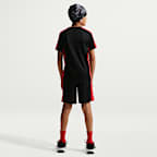 Playera de entrenamiento de manga corta Dri-FIT para niño talla grande Nike Trophy23